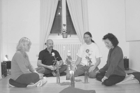 White Robe Meditation im Life-In-Balance Institute in Berlin